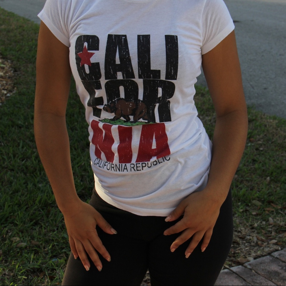 CALIFORNIA TEE